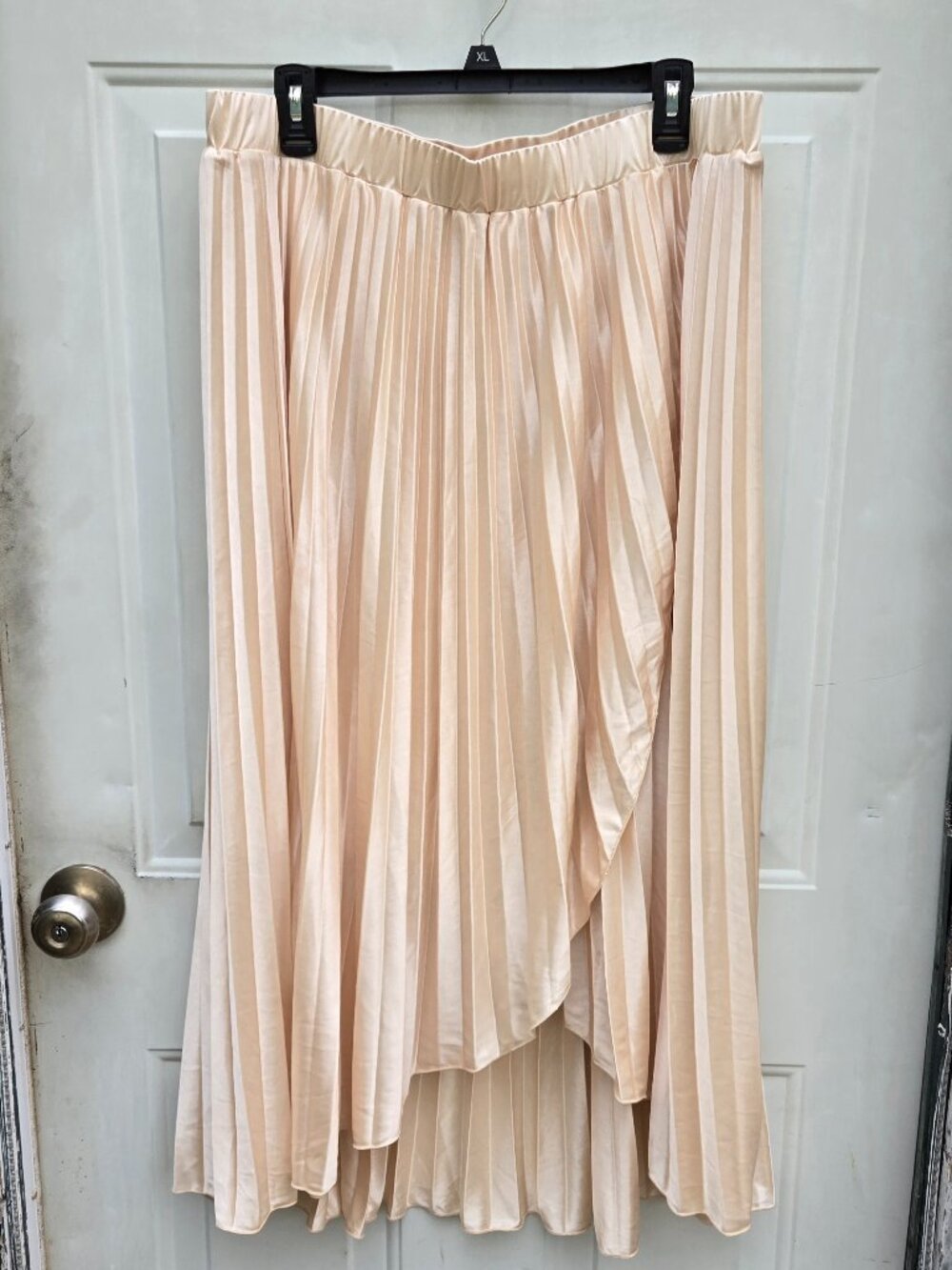 2XL Skirt Pleated Champagne